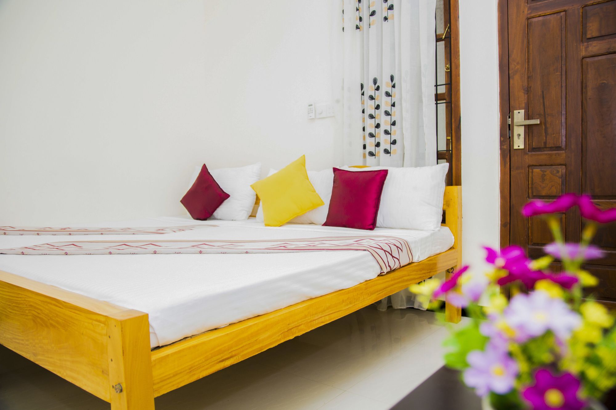Aa Inn Trincomalee Exterior photo