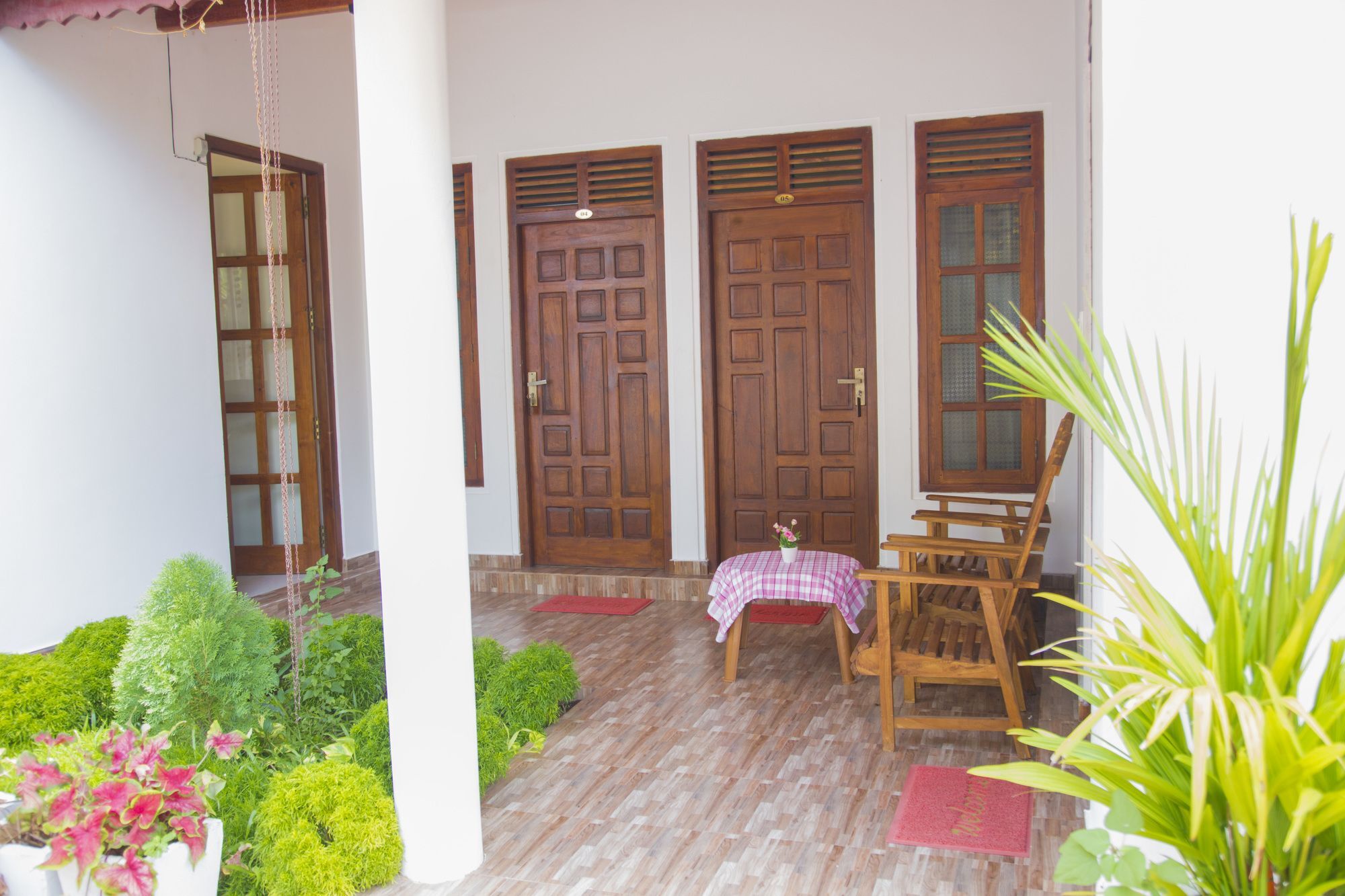 Aa Inn Trincomalee Exterior photo